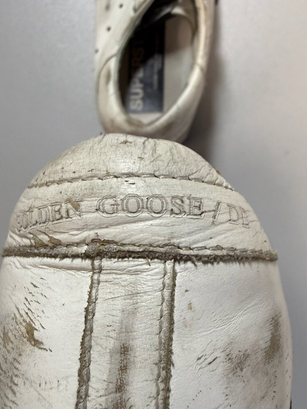 GOLDEN GOOSE Women's Superstar Sneaker Size 37/US7 - Picture 3 of 11